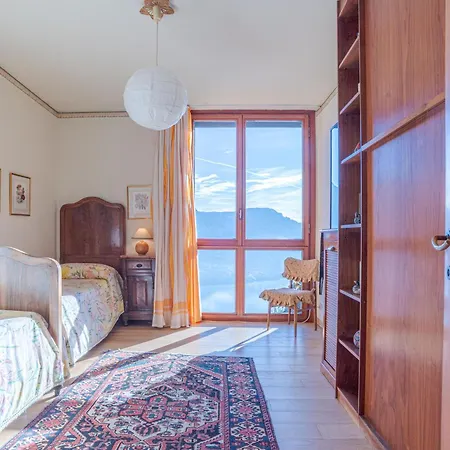 Charming With Private Pool! * Civenna