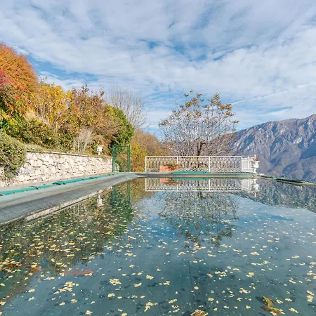 Charming With Private Pool! Willa Civenna