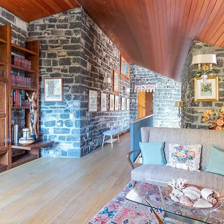 فيلة Charming With Private Pool! Civenna